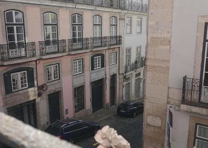 Lost Inn LisbonHostel